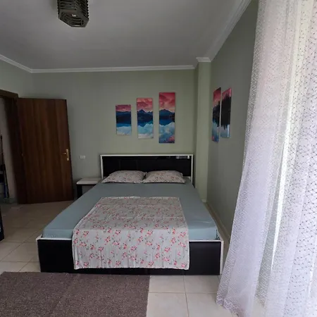 Apartment Kompleksi Freskia